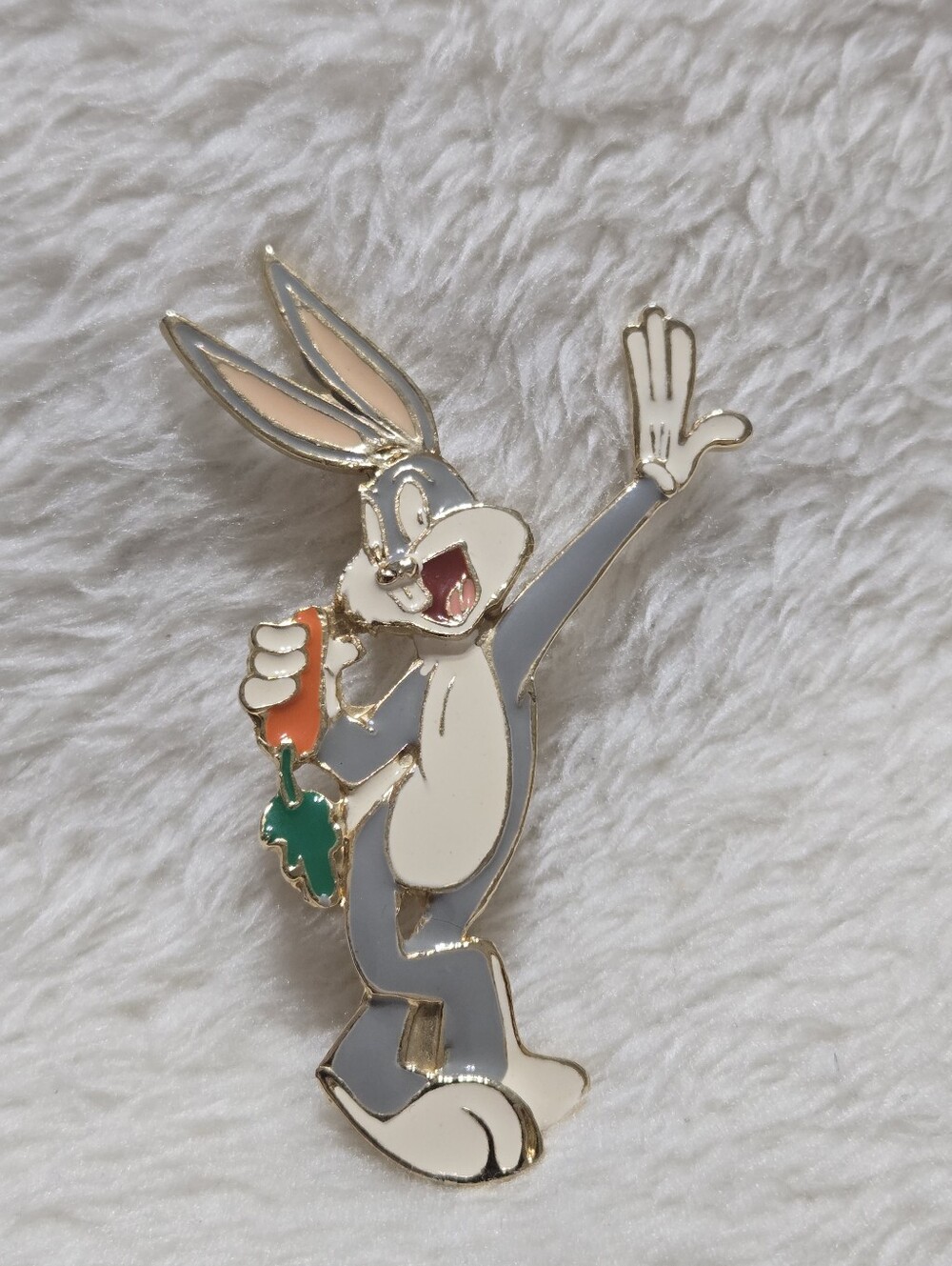 Looney Tunes Bugs Bunny Vintage Pin GUC